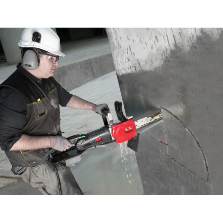Ferăstrău cu lanț din beton AGP CS11 (set Standard)