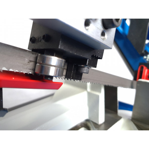 Fierăstrău cu bandă metalică PMS 170/210 MOV Pilana